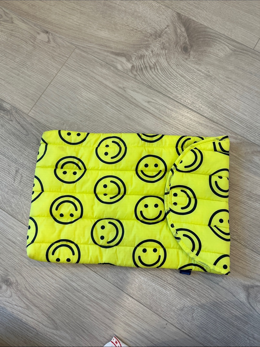 BAGGU Neon Yellow Smiley Quilted Laptop Sleeve